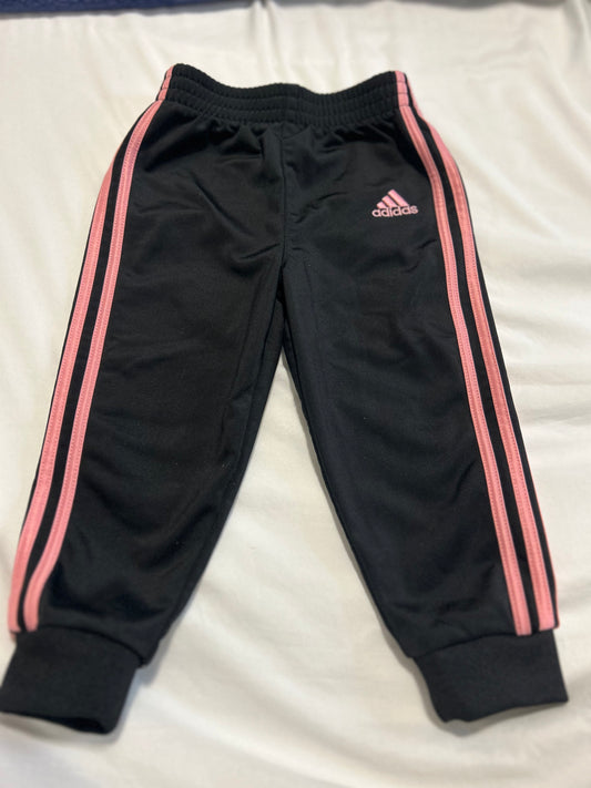 Adidas Joggers￼